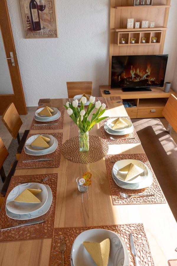 Ferienwohnung Hertreiter In Dingolfing 110Qm Exterior photo